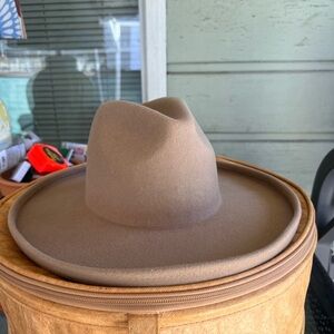 GIGI PIP Classic Brown wide brim hat